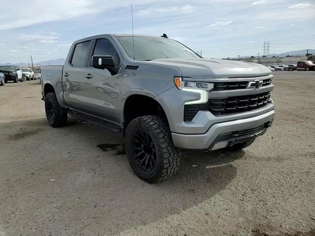 Chevrolet Silverado 2023
