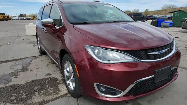 Chrysler Pacifica 2019