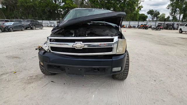 Chevrolet Silverado 2008