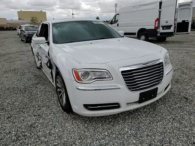 Chrysler 300 2014