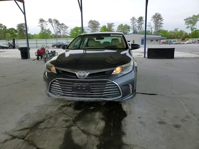 Toyota Avalon 2017