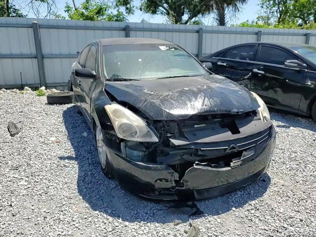 Nissan Altima 2012