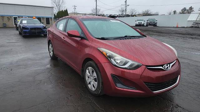 Hyundai Elantra 2016