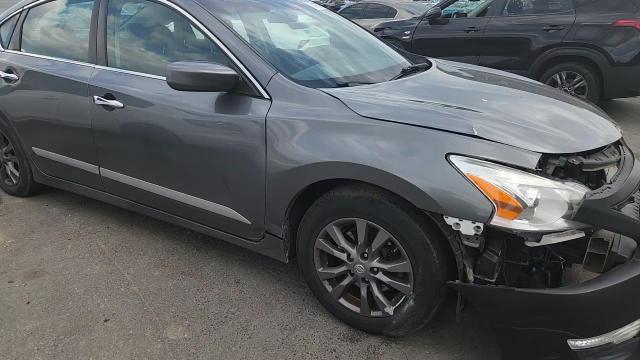 Nissan Altima 2015