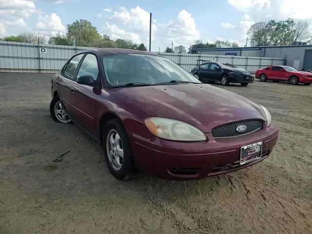 Ford Taurus 2004