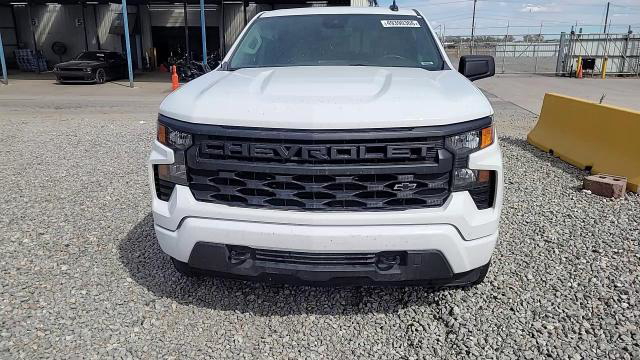 Chevrolet Silverado 2023