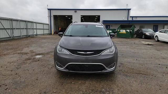 Chrysler Pacifica 2020
