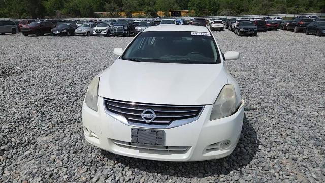 Nissan Altima 2012
