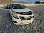 Nissan Versa 2015