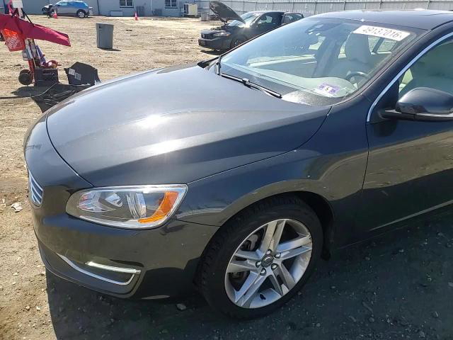 Volvo S60 2015