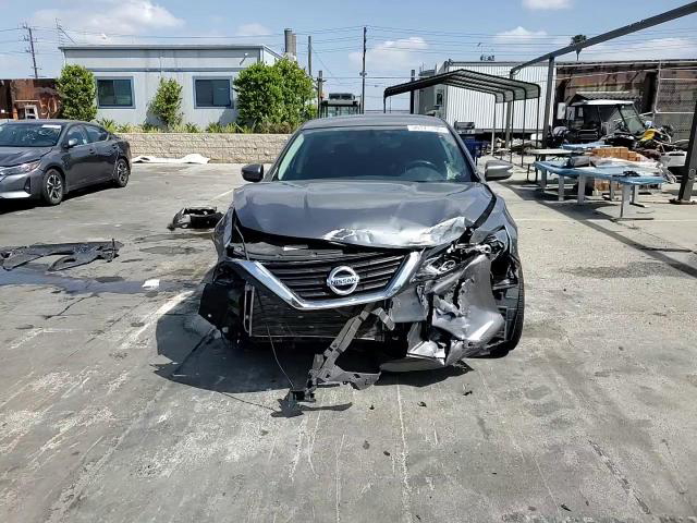 Nissan Altima 2016
