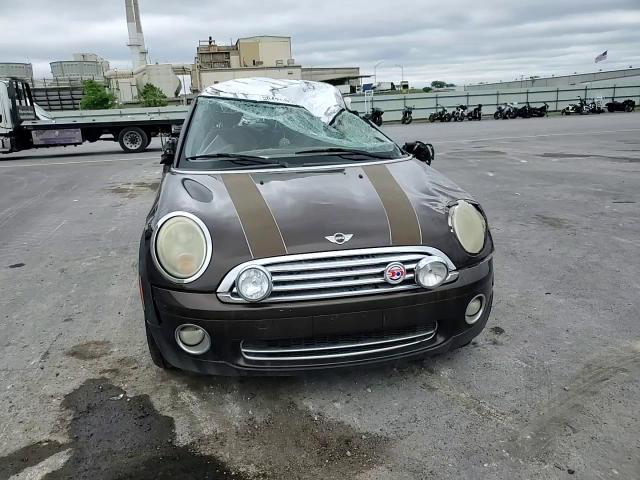 MINI Cooper 2010