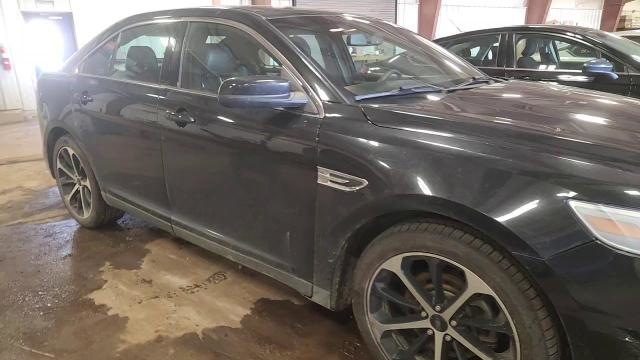 Ford Taurus 2014