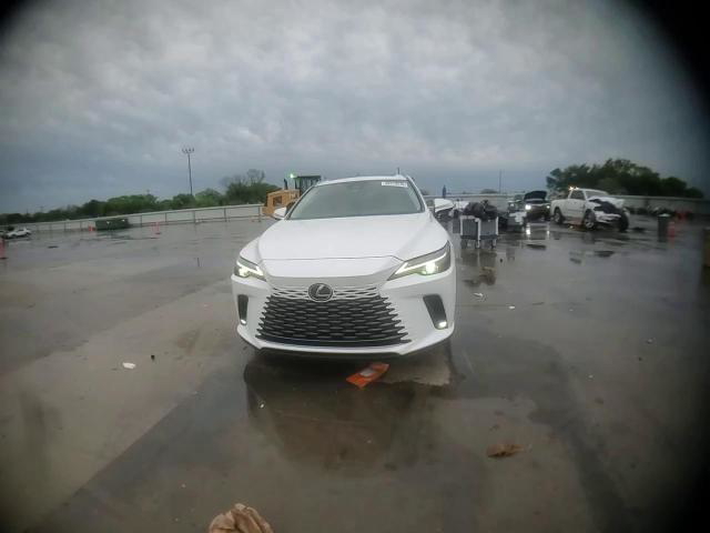 Lexus RX 2024