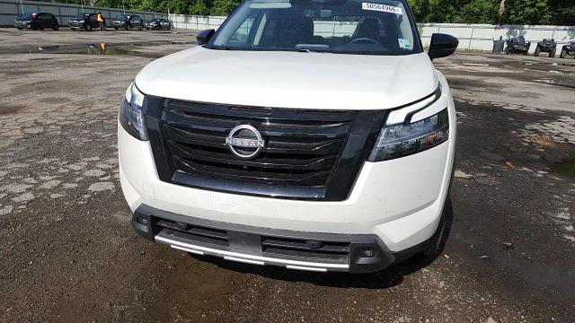 Nissan Pathfinder 2023