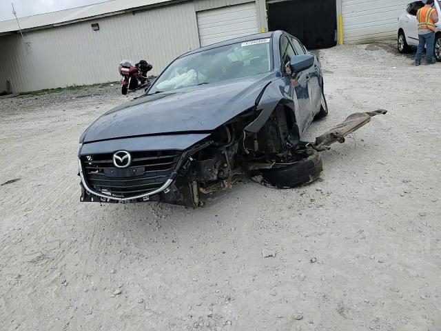 Mazda 3 2016