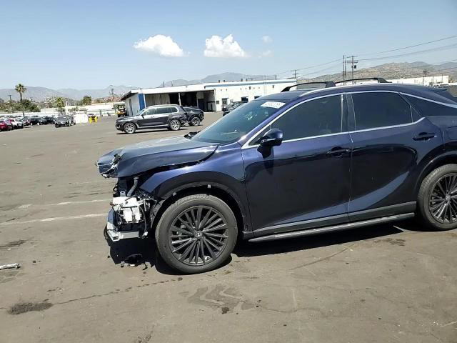 Lexus RX 2025