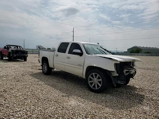 GMC Sierra 2011