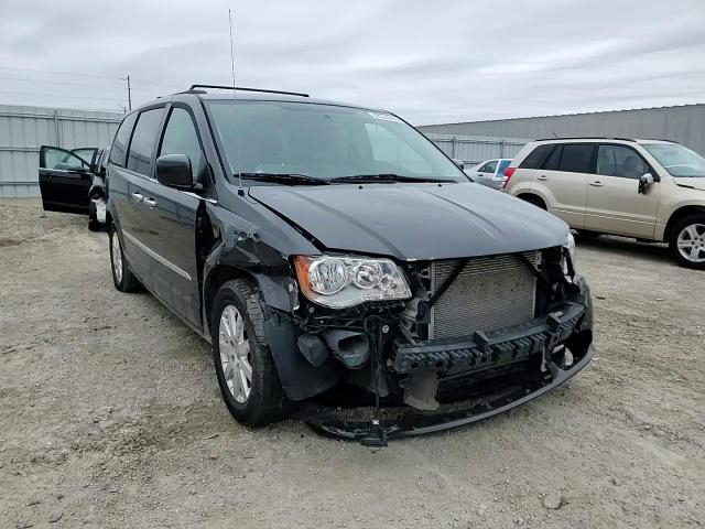 Chrysler Voyager 2015