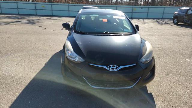 Hyundai Elantra 2014