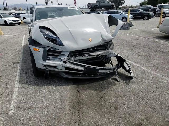 Porsche Macan 2021