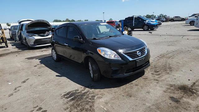 Nissan Versa 2014