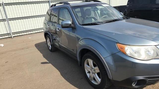 Subaru Forester 2010
