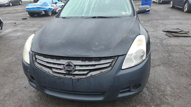 Nissan Altima 2012