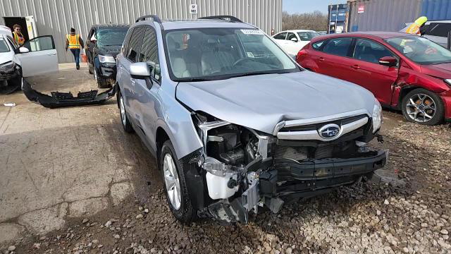 Subaru Forester 2016