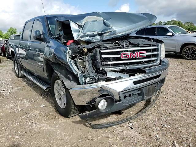 GMC Sierra 2013