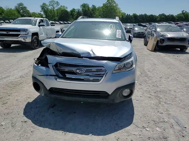 Subaru Outback 2015