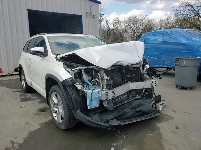 Toyota Highlander 2015