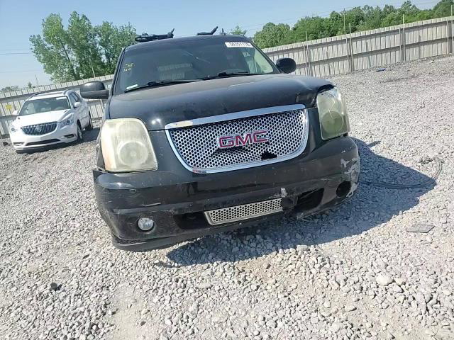 GMC Yukon 2011