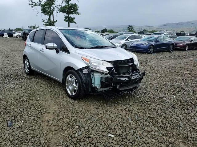 Nissan Versa 2015