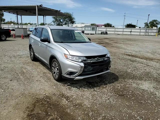 Mitsubishi Outlander 2018