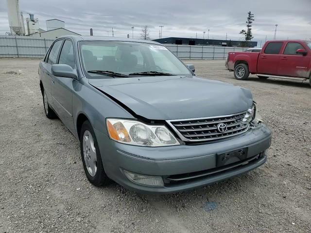 Toyota Avalon 2004