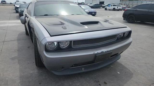 Dodge Challenger 2013