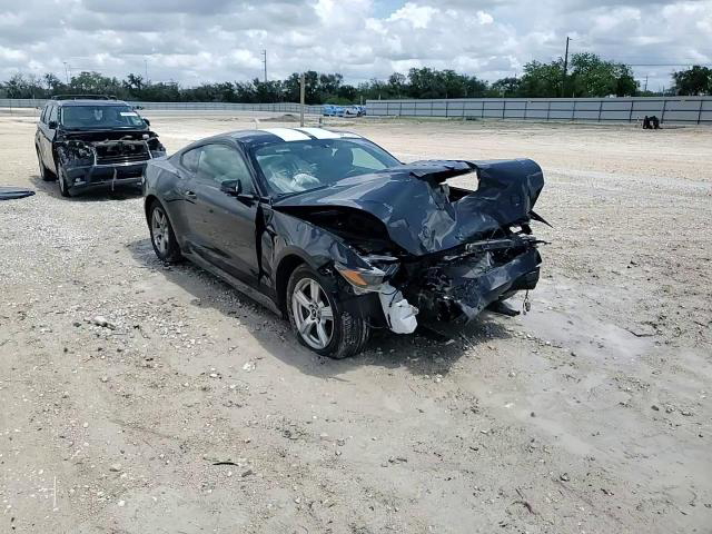 Ford Mustang 2015