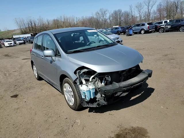 Nissan Versa 2012
