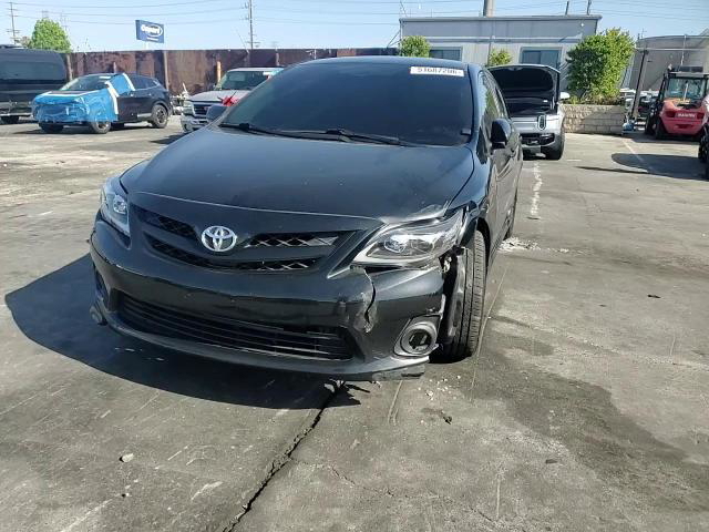 Toyota Corolla 2013