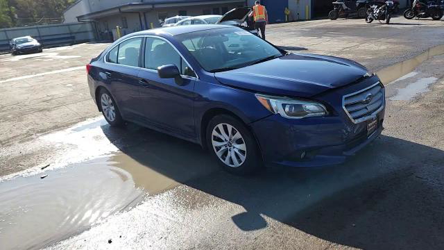 Subaru Legacy 2015