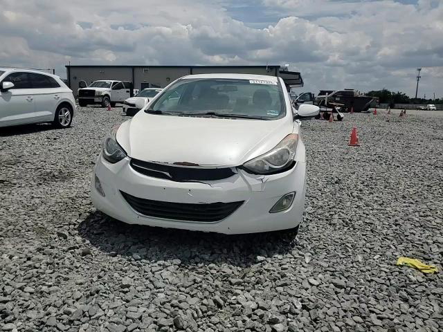 Hyundai Elantra 2013