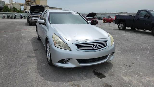 Infiniti G 2013