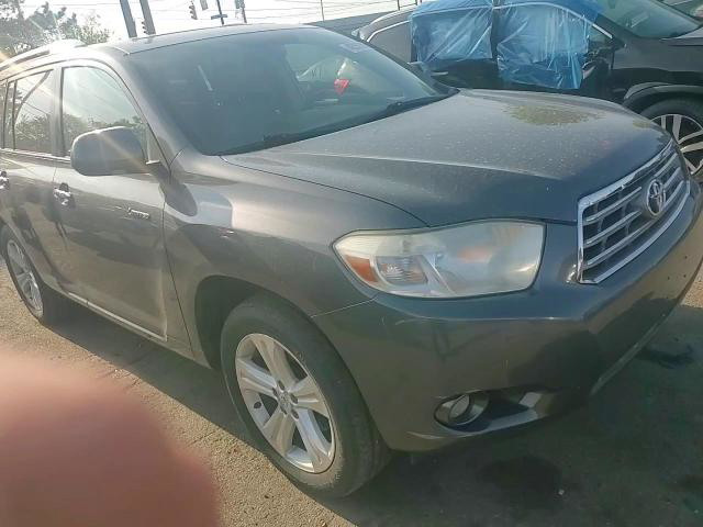 Toyota Highlander 2010
