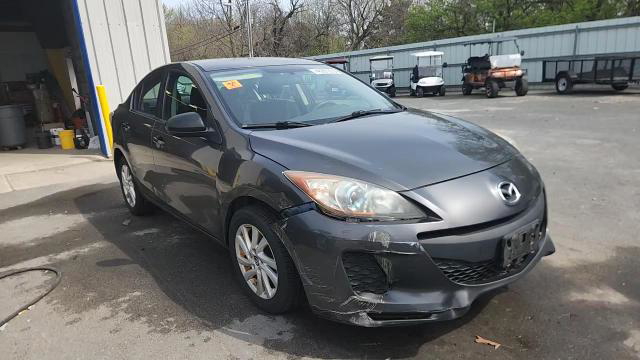 Mazda 3 2013