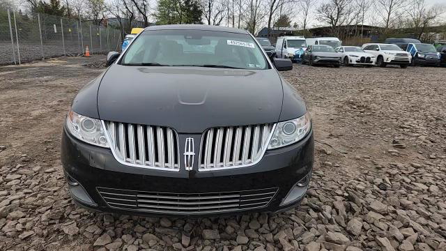 Lincoln MKS 2009