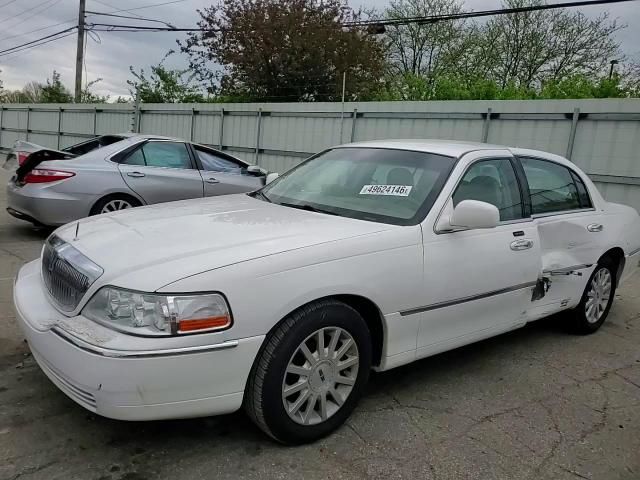 Lincoln Town Car 2006