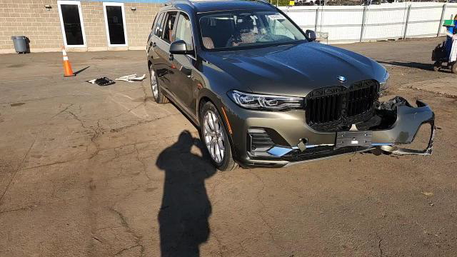 BMW X7 2022