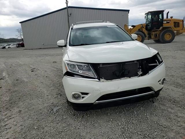 Nissan Pathfinder 2015