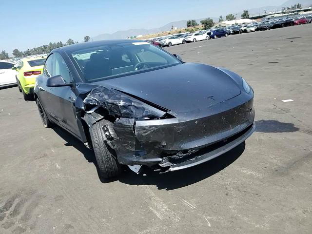 Tesla Model 3 2025